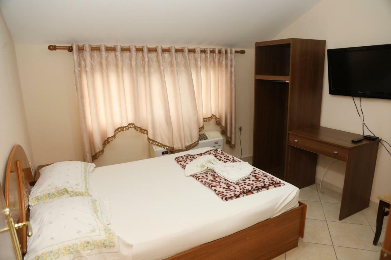 Hotel Villa Kabashi Korce Exterior photo